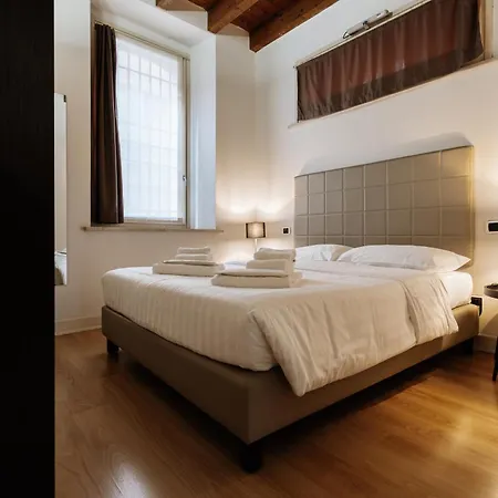 Ah Palazzo Stazione Aparthotel Brescia