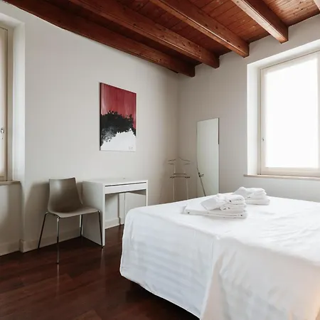 Aparthotel Ah Palazzo Stazione 3*