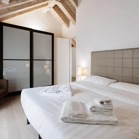 Ah Palazzo Stazione 3* Brescia