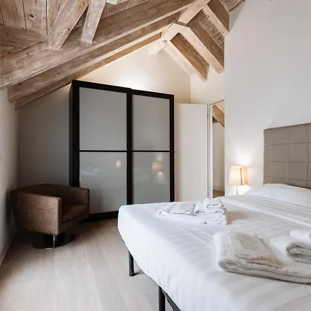 Aparthotel Ah Palazzo Stazione 3*