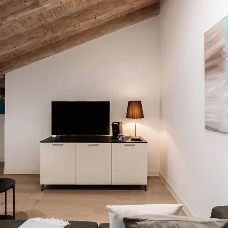Aparthotel Ah Palazzo Stazione 3*